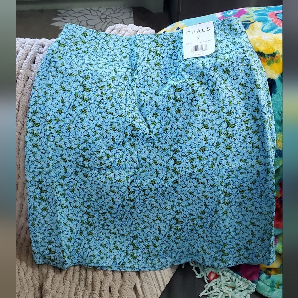 Chaus Blue and Green Floral Skirt